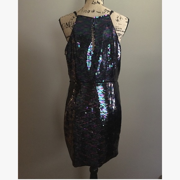 💕 Adelyn Rae Sparkle Wrap Dress - Picture 6 of 7